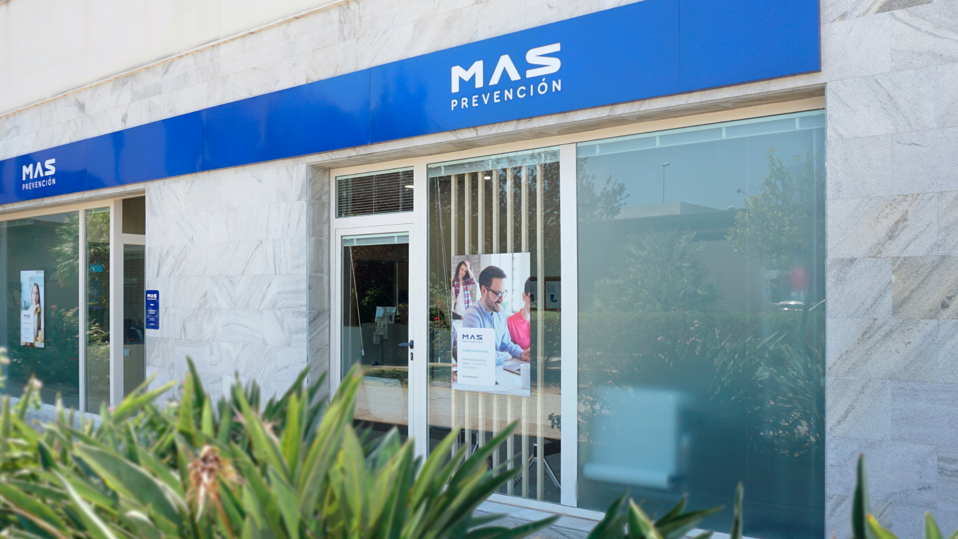 De la mano de Grupo Gesfortec, somos el servicio de prevención que tu empresa necesita. 